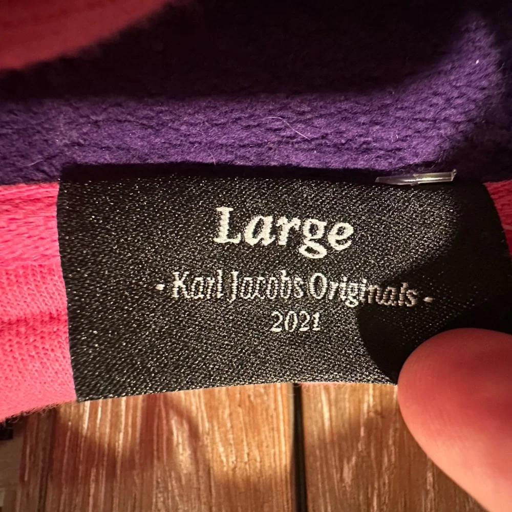 Karl Jacobs Corlorblock Enchament signature hoodie - Picture 7 of 9